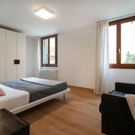 Apartmán Guglie Design *