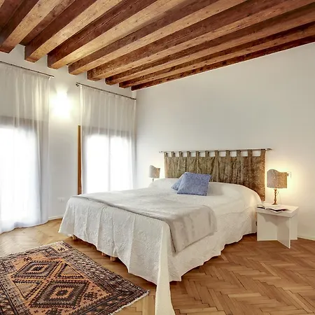 Guglie Design Apartmán