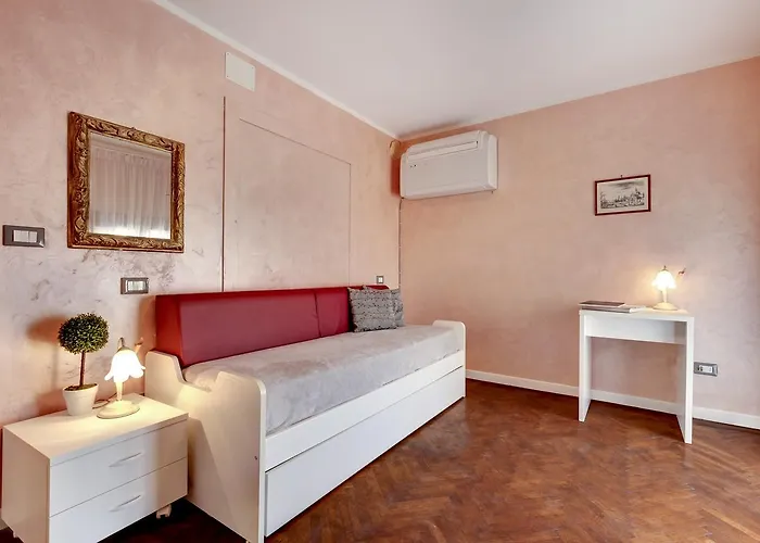 Guglie Design Apartment *